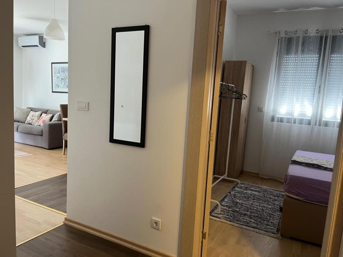 Lovely Pink Flat Apartment Podgorica Ngoại thất bức ảnh